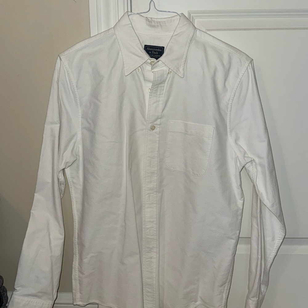 Abercrombie and Fitch men’s medium white dress shirt
